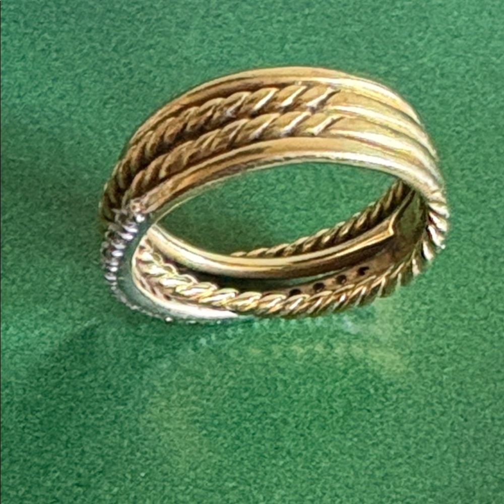DAVID YURMAN GOLD AND DIAMOND RING - Picture 5 of 7